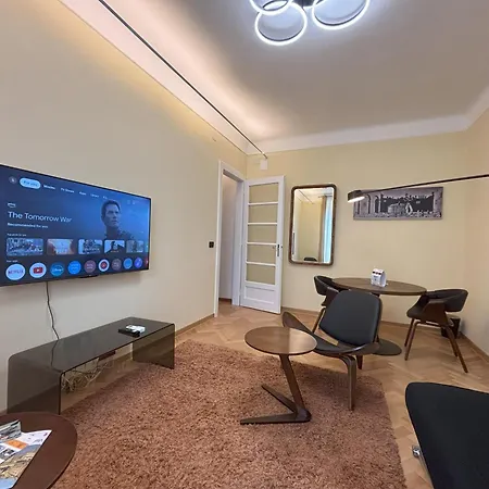 Corto - Reception Apartamento *